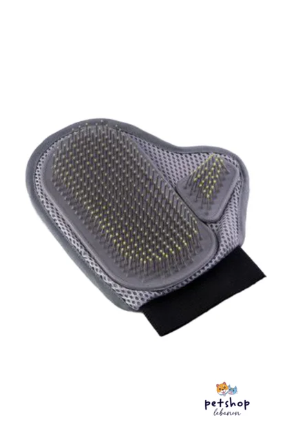 Uarone pet brush glove - best solution for long and short hair -from petshoplebanon.com - the best online pet shop in Lebanon